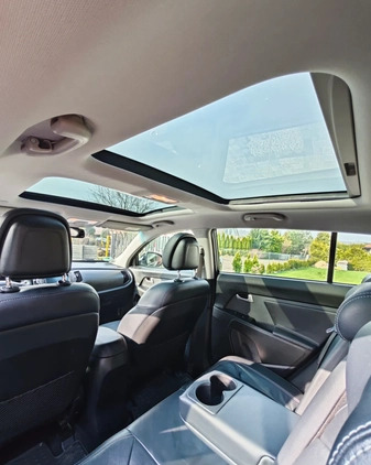 Kia Sportage cena 45899 przebieg: 207000, rok produkcji 2011 z Lębork małe 667
